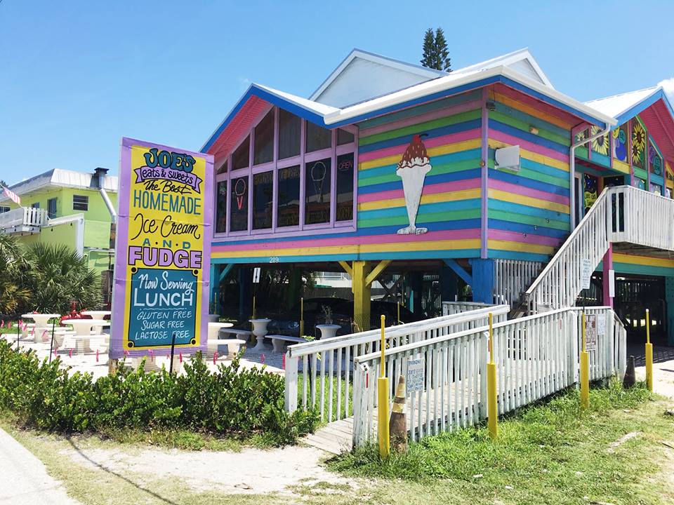 sweets, dessert, ice cream, fudge, shakes, snacks, dessert on the beach, bradenton beach, Realtor, Realty, Manatee County, Manatee, Sarasota County, Sarasota, Bradenton, Bella Sole, The Inlets, Inlets, Belle Sole, Bella Solay, Harbour Walk, Harber Walk, River Pointe, River Point, Tidewater, Tydewater, Reelty, Reeltor, family fun