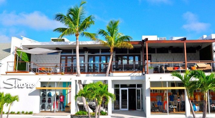 Sarasota Dining, Dining,Restaurants, Dinner, Places to eat, Sarasota Places to eat, waterfront dining in sarasota, waterfront restaurant, luxury dining, gourmet dining, coastal dining, sarasota, sarasota county, shopping in sarasota, sarasota shops, shopping, shops, stylish shops, realtor, realty, reeltor, realty, manatee county, manatee, sarasota county, sarasota